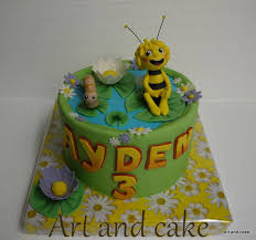 Maya De Bij Cake Taart Bee Cakes Cake Kids Cake