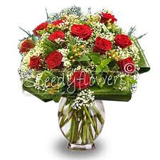 Se effettui l'ordine su www.florpassionflowers.com offriamo la consegna in giornata a mano con i nostri corrieri sui nostri mazzi di fiori freschi, scatole di rose. San Valentino Inviare Fiori Spedire Rose Regalare Fiori