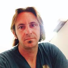 Andrew Walshe updated his profile picture.