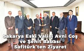 Aralık 1913 tarihinde genelkurmay 2. Sakarya Eski Valisi Huseyin Avni Cos Ve Sehit Babasi Asim Safiturk Ten Ziyaret