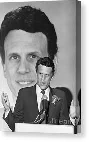 Michael Milken Public Speaking #1 Canvas Print by Bettmann