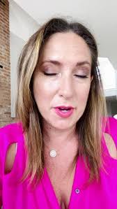 Hey Gorgeous! 👑👇🏻, First......