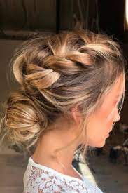 Wardrobe Wednesday Making The Most Of Your Messy Bun Medium Hair Styles Hairstyles For Thin Hair Hair Styles