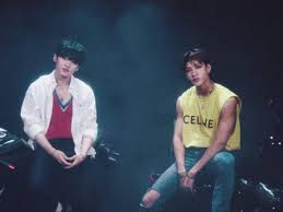 Ryan reynolds and stray kids. Stray Kids Drive Ryan Reynolds Has The Cutest Reaction To Stray Kids Lee Know And Bang Chan S New Song Drive