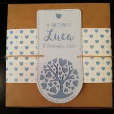 Bomboniere Battesimo Completa Con Confezione Quadretti In Legno Con Frasi Personalizzate Confezione Regalo Porta Confetti In 2020 Paper Lovers Cardmaking Baby Cards