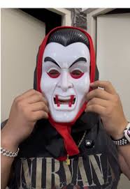 Ediciones de Eduar Collen: Vampiros en Acción