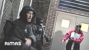 No me acuerdo no poder comprar algo ya son recuerdo' 'tamo' frío' en todo' lado' y no de invierno si tú no me habla' de money, bye, lo siento estribillo: Hablamos Manana Vhs Bad Bunny X Duki X Pablo Chill E Youtube