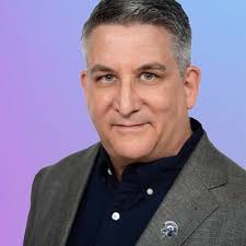 How to bridge the gap between how you think you lead and how others see  you.