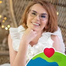 The Periodic Table of Elements might have never existed. The man who  created it traveled 3,000 km to attend university. But he was denied.  Fortunately, Dmitri Mendeleev didn't give up. Born in