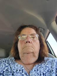 Can you read in the air conditioned surgery center?