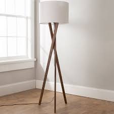 Sleek Wood Modern Tripod Floor Lamp In 2020 Floor Lamp Bedroom Wooden Tripod Floor Lamp Modern Tripod Floor Lamp