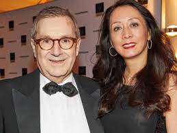 Dem jungen liebesglück können auch 26 jahren altersunterschied und seine amouröse vergangenheit. Hochzeit In Hamburg Tagesschau Sprecher Jan Hofer Hat Heimlich Geheiratet Svz De