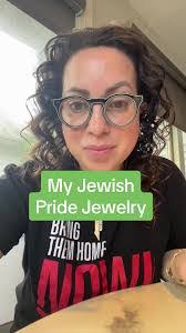 Marissa Strauss's Instagram, Twitter & Facebook