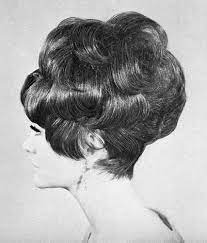 1967 A Better Updo Retro Hairstyles Hair Styles Vintage Hairstyles