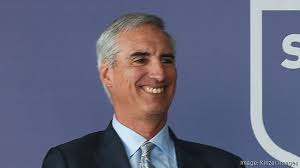 At the new XFL, commissioner Oliver Luck must 're-imagine' football