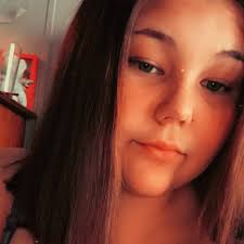 Alisha Bright's Instagram, Twitter & Facebook