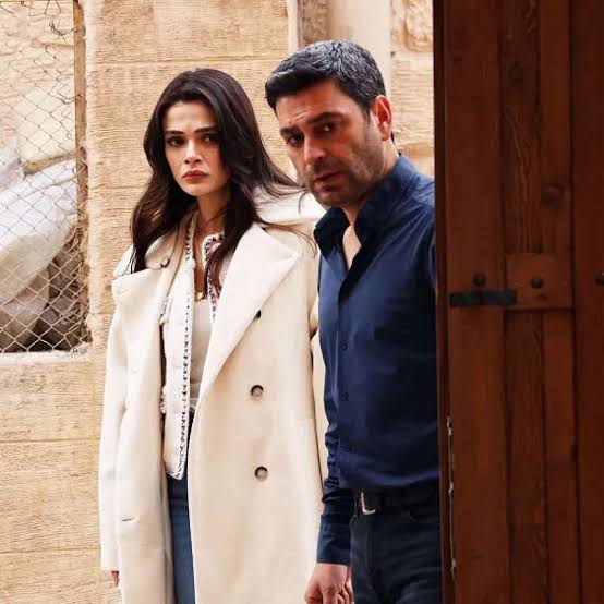 5 интересни факта за турския сериал „Далечен град“ | Клюките