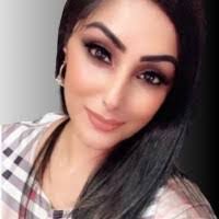 Melissa Peters's Instagram, Twitter & Facebook