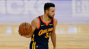 Latest on golden state warriors point guard stephen curry including news, stats, videos, highlights and more on espn. It Looked As If Stephen Curry Would Have His Way With The Celtics Then Two Things Happened The Boston Globe