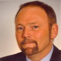 Hans Schmitz in der Personensuche von Das Telefonbuch