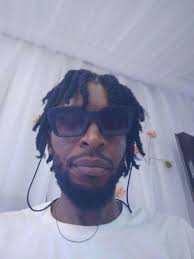 Tony Yayo & John Leguizamo at Madison Square Garden.