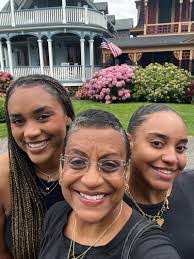 Bill Willard's Instagram, Twitter & Facebook