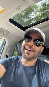 الإشتياق ♥️, حكاية لا يمكن شرحها بسطور.. , رأيكن شو ؟, #اشتقتلو_لحبيبي  #انور_الأمير