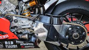 The unique combination of the race team, ten kate racing products, the ten kate motoren dealership and its online store and creates an exclusive ten kate experience where everything related to bikes and racing is available under one roof. Sbk Brakes Swingarms And Frames Here Are All The New Technical Features Of 2021 Sbk Gpone Com