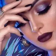 الدكتور "فهد الخضيري" لمربي القطط ‏هناك جراثيم وأمراض في شعرها وجهازها  التنفسي لايمكن تلافيها بالتطعيمات أو بالشامبو، وقد تظهر الأعراض بعد سنوات  من التعرض كالعقم والصمم والالتهابات المتكررة بالحلق.