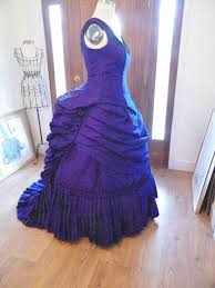 Jetzt neu oder gebraucht kaufen. Victorian Dress Victorian Bustle Dress Victorian Wedding Etsy
