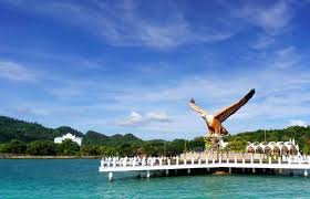 Anda boleh memilih untuk menaiki feri bersama kenderaan jika anda mahu. Langkawi To Koh Lipe Ferry Transfer Return Harga Promo 2021 Di Traveloka Xperience