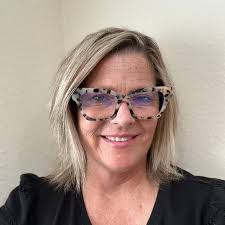 Lori Burke (@lori_burke63) • Instagram photos and videos