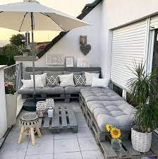 30 Stunning Balcony Garden Design Ideas And Decorations Worldecor Co Apartment Balcony Decorating Balcony Decor Small Balcony Decor