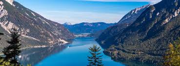 Wir helfen ihnen die besten sehenswürdigkeiten österreichs zu erkunden. Achensee Als Einer Der Grossten Und Schonsten Seen In Osterreich