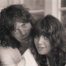 A young Linda Ronstadt & Mick Jagger