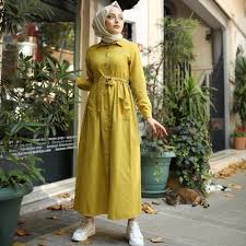 Image May Contain One Or More People People Standing And Outdoor Muslim Fashion Dress Hijabi Outfits Casual Muslim Fashion