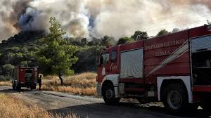 Αλμυρη κορινθιασ , πυρκαγια μεγάλη φωτιά ξέσπασε λίγο μετά τις 5 το απόγευμα στην άνω αλμυρή κορινθίας σε δασική έκταση. 8 Yur8w3pu2umm
