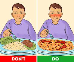 10 Tricks To Control How Much You Eat Without Feeling Hungry