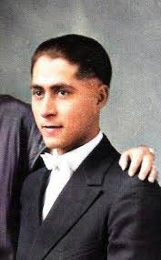 Frederick Rupp's Instagram, Twitter & Facebook