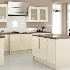 Pin By Ant On Simply Hygena Kitchens Ideal For Your First Home Rental Properties Or Kitchens On A Budget Kitchen Cabinets Kitchen Renovation Cream Gloss Kitchen Decor