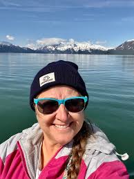 Glacier wildlife cruise in Valdez with captain Fred