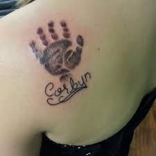 Its artists possess their own unique styles, which helps customers to achieve their preferred design. Southern Draw Tattoo Sevierville Tn