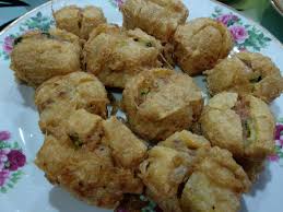 Selalu dapat soalan tanya balik yang mana saya selalu makan. Resepi Sedapzaini Tauhu Begedil Istimewa