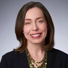 Karla Martinelli's Instagram, Twitter & Facebook