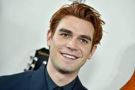 Kj apa definitely knows how to stay fit. Kj Apa And His Girlfriend Clara Berry Are Having A Baby