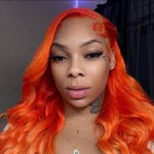 Amanda Tuley's Instagram, Twitter & Facebook