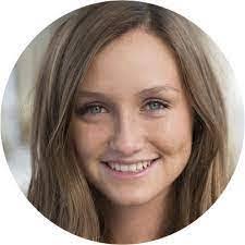 Jacqueline Dickey's Instagram, Twitter & Facebook