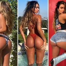 Booty-Ful Shots Of Sommer Ray