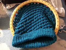 Loom Knit Spiral Slouchy Hat Pattern By Mireia Marcet Loom Knitting Patterns Hat Loom Knitting Stitches Loom Knit Hat