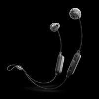 Here, we review the relays, an earbud that promises to stay in place, shrug off sweat and dirt, and sound good doing it. Sol Republic Relays Sport Wireless Headphones Won T Fall Out Slashgear